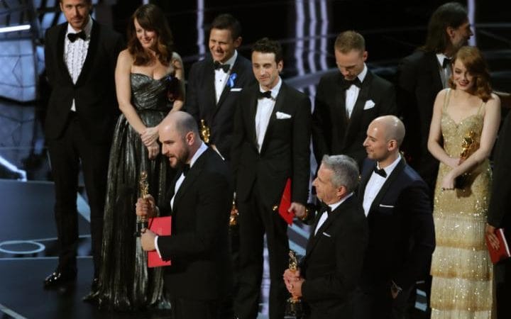 JS121913715_REUTERS_89th-Academy-Awards-Oscars-Awards-Show-large_trans_NvBQzQNjv4BqbNWtAZp4M83CNbYcU41Ja-EvAKWngyVwkqmAwtE89C4