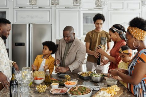 OPINION: Thanksgiving Equals Family Bonding