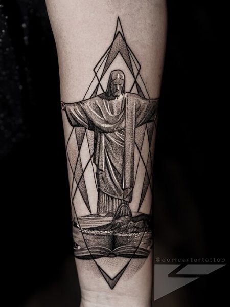Jesus over Rio de Janiero Tattoo by Dom Carter
DomCarterTattoo, CC BY-SA 4.0, via Wikimedia Commons