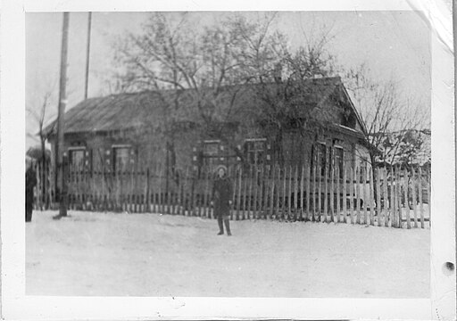 Ghost House
я, Public domain, via Wikimedia Commons